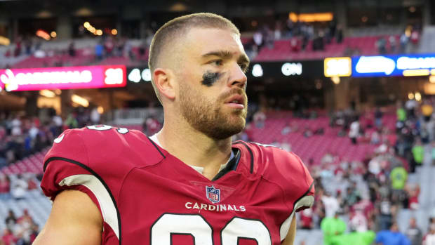 Cardinals tight end Zach Ertz walks off the field after a game.